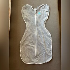 Love to Dream arms up swaddle